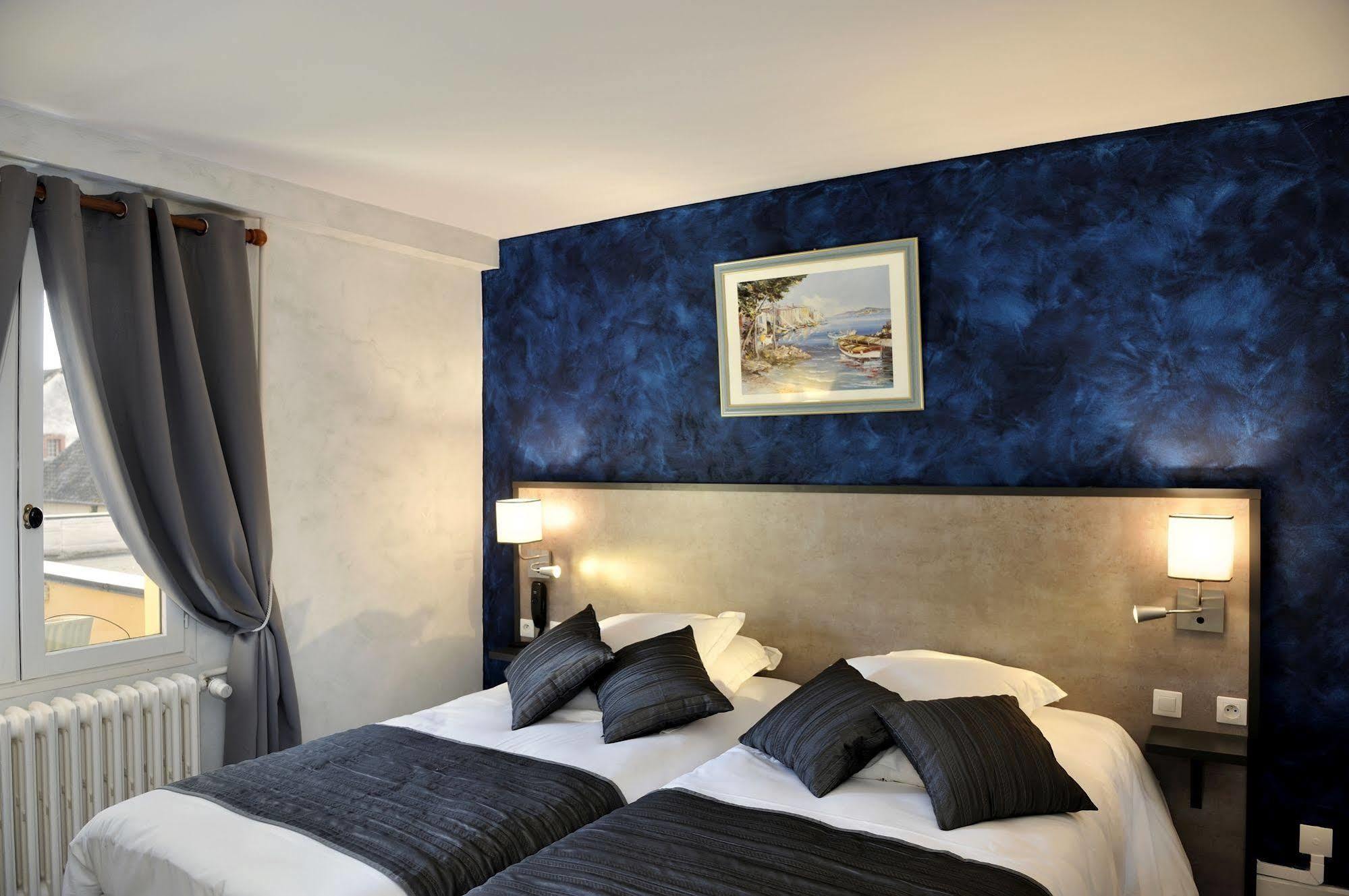 Logis Auberge A La Tete De Lard La Ferte-Imbault ภายนอก รูปภาพ